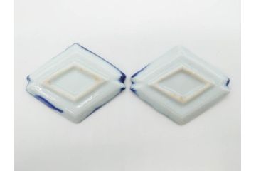 江戸〜明治期　古伊万里　雛道具　繊細に絵付けされたミニチュア和食器15点セット(染付、和食器、和皿、豆皿、変形皿、磁器、ひな祭り、ままごと、湯呑)(R-078641)