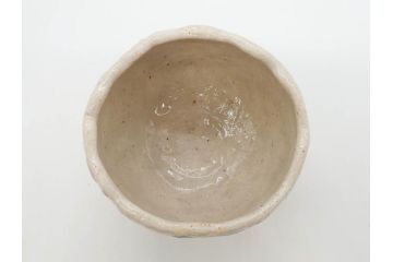 矢野景川　志野茶碗　約12cm　3.9寸　素朴で温かみを感じる抹茶碗(茶器、茶道具、茶陶、三寸九分、和食器、共箱付き)(R-078647)