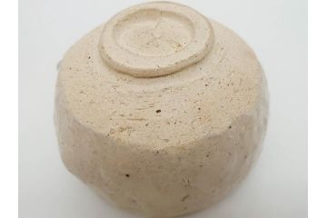 矢野景川　志野茶碗　約12cm　3.9寸　素朴で温かみを感じる抹茶碗(茶器、茶道具、茶陶、三寸九分、和食器、共箱付き)(R-078647)