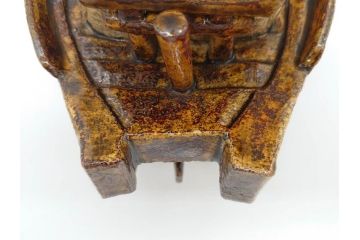 伊東陶山　高さ約20cm　細部まで丁寧に作られた宝舟(商売繁盛、宝船、縁起物、帆船、七福神、八仙、置物、オブジェ、共箱付き)(R-078649)