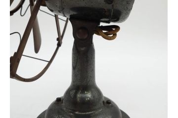 ジャンク品　アメリカ　Westinghouse(ウェスティングハウス)　レトロな雰囲気が漂う扇風機(ファン、ディスプレイ、ELECTRIC、4枚羽、98926A、箱付き)(R-078650)