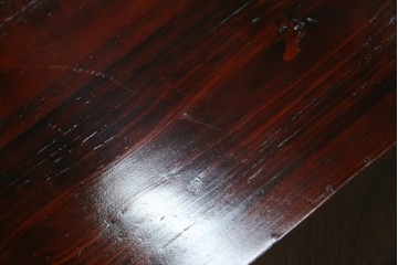 和製ヴィンテージ　美品!!　欅産業社にて仙台箪笥にリメイク済み　落ち着いた色味と美しい金具が目を惹く漆塗りの衣装箪笥ローチェスト　(R-078655)