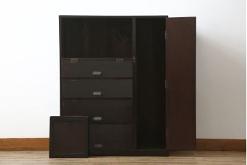 和製アンティーク　落ち着きのある空間作りにおすすめのパタパタ下駄箱(シューズボックス、靴箱、収納棚、戸棚、キャビネット)(R-078660)