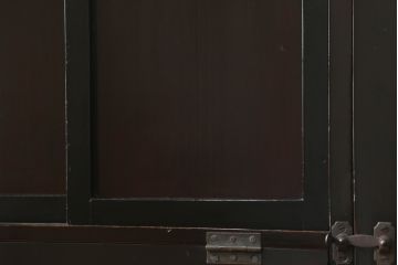 和製アンティーク　落ち着きのある空間作りにおすすめのパタパタ下駄箱(シューズボックス、靴箱、収納棚、戸棚、キャビネット)(R-078660)