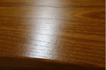 中古　美品　伝統木芸士　石橋武士作　欅(ケヤキ)材　重厚感のある大型サイズの囲炉裏テーブル　(R-078664)