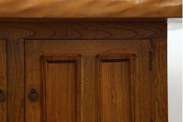中古　美品　伝統木芸士　石橋武士作　欅(ケヤキ)材　重厚感のある大型サイズの囲炉裏テーブル　(R-078664)