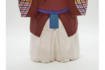 大正　春日有職　奈良人形師 染川宗進　一刀彫　尉(おじいさん)高さ約23cm/姥(おばあさん)高さ約21cm　繊細に絵付けされた高砂人形2体セット(縁起物、夫婦円満、長寿、共箱付き)(R-078686)　