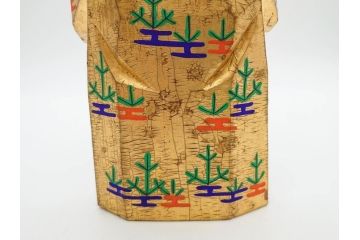 大正　春日有職　奈良人形師 染川宗進　一刀彫　尉(おじいさん)高さ約23cm/姥(おばあさん)高さ約21cm　繊細に絵付けされた高砂人形2体セット(縁起物、夫婦円満、長寿、共箱付き)(R-078686)　