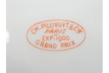 ビンテージ　フランス　PILLIVUYT(ピリヴィッツ)　MEHUN(メアン)　淡い色調で描かれた花のデザインが上品なプレート5枚セット(ピリヴュイ、花柄、フラワー、金彩、磁器、食器、皿、中皿、洋食器、ヴィンテージ)(R-078687)