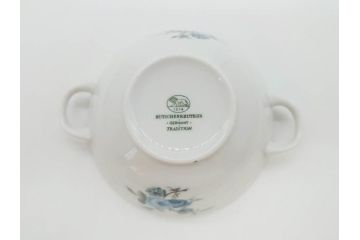 ドイツ　HUTSCHENREUTHER(フッチェンロイター)　ローズ　柔らかな色彩で描かれたバラのデザインが可愛らしいスープカップ&ソーサー6客セット(バラ、薔薇、ブルーローズ、ダブルハンドル、皿、プレート、洋食器)(R-078693)