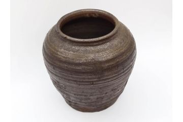 室町時代　古備前焼　波状文　高さ 約23cm　素朴な味わいがある壺(花生、花瓶、花器、花入れ、壷)(R-078695)