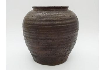 室町時代　古備前焼　波状文　高さ 約23cm　素朴な味わいがある壺(花生、花瓶、花器、花入れ、壷)(R-078695)