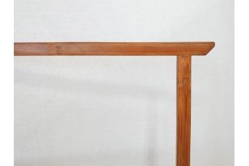 昭和初期　古民具　竹製　竹の素材を生かしたデザインの小さな衣桁(手拭い、ハンガーラック、着物掛け、衣装掛け、タオル掛け)(R-078702)