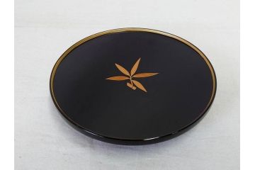 輪島塗　大向高洲堂　木製　絵変り金蒔絵　艶やかな漆に金蒔絵が映える銘々皿5客&茶托5客セット(茶道具、黒漆、漆器、菓子器、小皿、和食器、和皿、草花、共箱付き、栞付き)(R-078704)