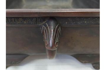 時代物　廣忠斎鋳　古銅　細かい装飾が魅力的な水盤(獣耳、双耳、ダブルハンド、花器、花入、花生、盆栽鉢、雷文、水鉢、水盆)(R-078705)