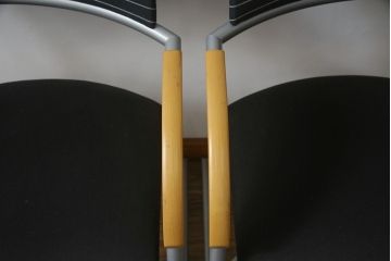 中古　ウィスナーハーガー(wiesner hager)　モダンでスタイリッシュな空間作りにおすすめのミーティングチェア2脚セット(会議用チェア、オフィスチェア、アームチェア、バラ売り可能)(R-078716)