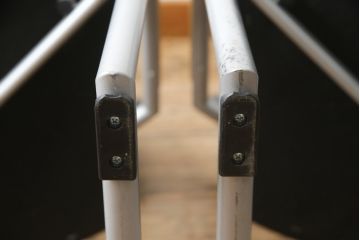 中古　ウィスナーハーガー(wiesner hager)　モダンでスタイリッシュな空間作りにおすすめのミーティングチェア2脚セット(会議用チェア、オフィスチェア、アームチェア、バラ売り可能)(R-078716)