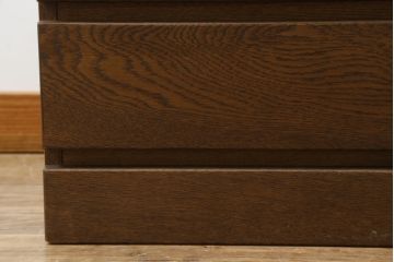 和製ビンテージ　旭川家具　近藤工芸　Solid Furniture OAK (ソリッドファニチャー オーク)　シックな佇まいが魅力的なチェスト(サイドチェスト、引き出し、ヴィンテージ)(R-078719)
