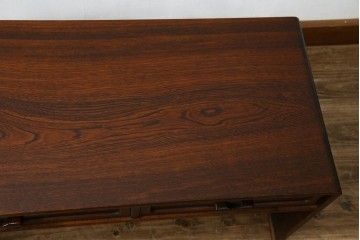 中古　美品　国産工芸家具　栓材　内部桐材　ひょうたんの透かし彫りが目を惹く文机(座机)(R-078720)