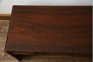 中古　美品　国産工芸家具　栓材　内部桐材　ひょうたんの透かし彫りが目を惹く文机(座机、ローテーブル、センターテーブル、作業台、ワークデスク、在宅用、在宅ワーク用)(R-078720)
