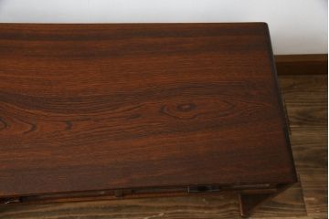 中古　美品　国産工芸家具　栓材　内部桐材　ひょうたんの透かし彫りが目を惹く文机(座机、ローテーブル、センターテーブル、作業台、ワークデスク、在宅用、在宅ワーク用)(R-078720)