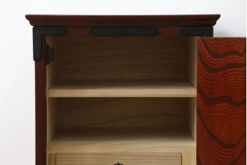 中古　美しい木目と立派な金具が魅力的な岩谷堂箪笥(小箪笥、船箪笥、小引き出し、小物収納)(R-078731)
