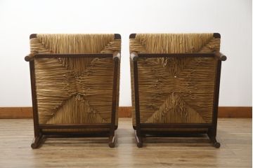 和製ビンテージ　松本民芸家具　ナラ材　アジアンテイストのお部屋におすすめなラッシチェア2脚セット(低椅子、ラウンジチェア、ダイニングチェア、椅子、イス、ヴィンテージ)(R-078733)