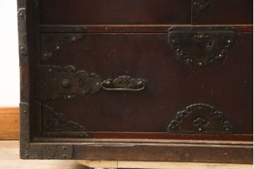 和製アンティーク　総欅(ケヤキ)材　凝った造りが魅力的な船箪笥(帳箱型、帳場箪笥、舟箪笥、時代箪笥、アンティーク箪笥、戸棚、収納棚、収納タンス)(R-078734)