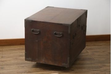 和製アンティーク　総欅(ケヤキ)材　凝った造りが魅力的な船箪笥(帳箱型、帳場箪笥、舟箪笥、時代箪笥、アンティーク箪笥、戸棚、収納棚、収納タンス)(R-078734)