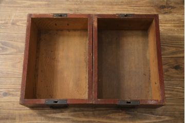 和製アンティーク　総欅(ケヤキ)材　凝った造りが魅力的な船箪笥(帳箱型、帳場箪笥、舟箪笥、時代箪笥、アンティーク箪笥、戸棚、収納棚、収納タンス)(R-078734)