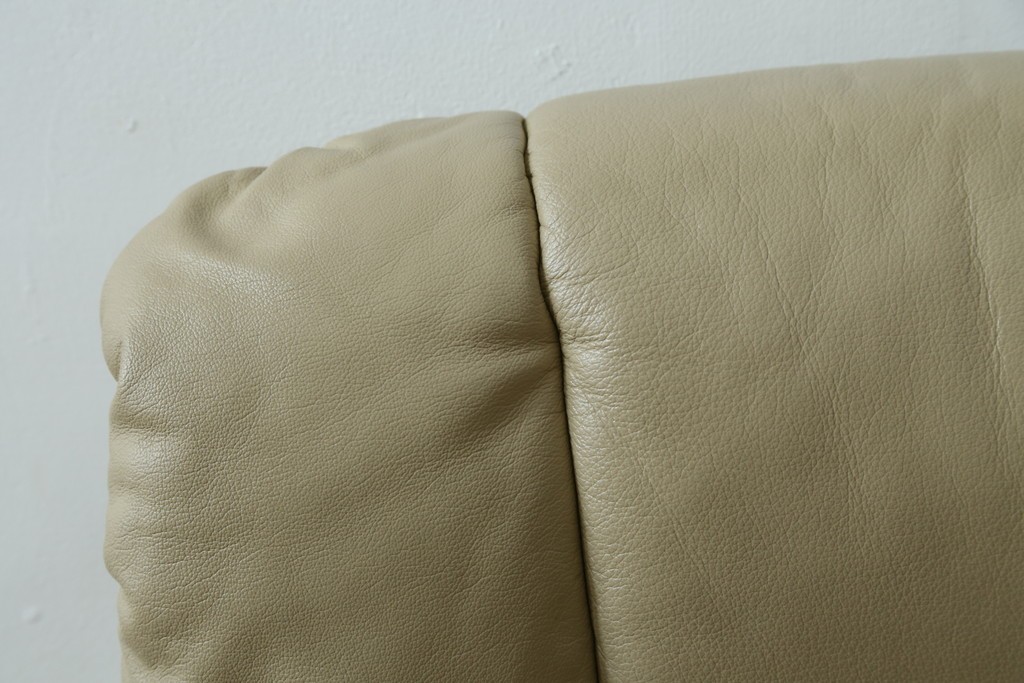 中古　EKORNES(エコーネス)　本革(レザー)　Mayfair(メイフェア)　ストレスレスチェア(S)とオットマンのセット　(R-078736)