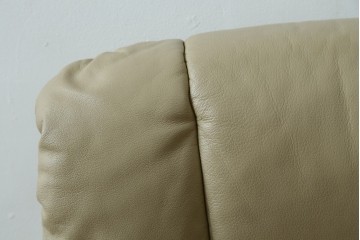 中古　EKORNES(エコーネス)　本革(レザー)　Mayfair(メイフェア)　ストレスレスチェア(S)とオットマンのセット　(R-078736)