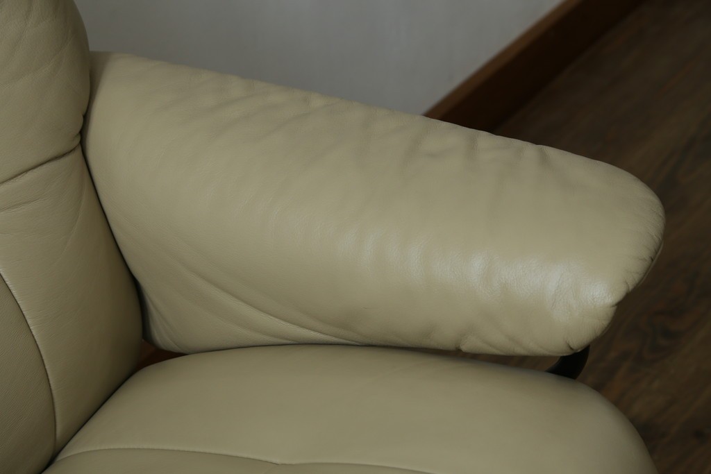 中古　EKORNES(エコーネス)　本革(レザー)　Mayfair(メイフェア)　ストレスレスチェア(S)とオットマンのセット　(R-078736)