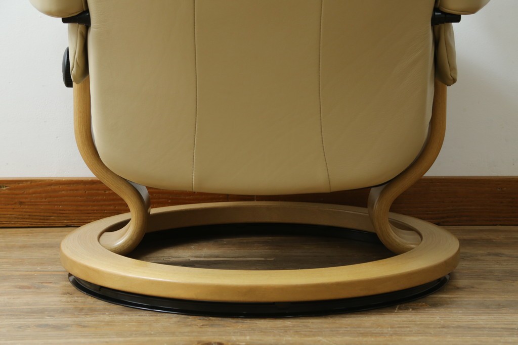 中古　EKORNES(エコーネス)　本革(レザー)　Mayfair(メイフェア)　ストレスレスチェア(S)とオットマンのセット　(R-078736)