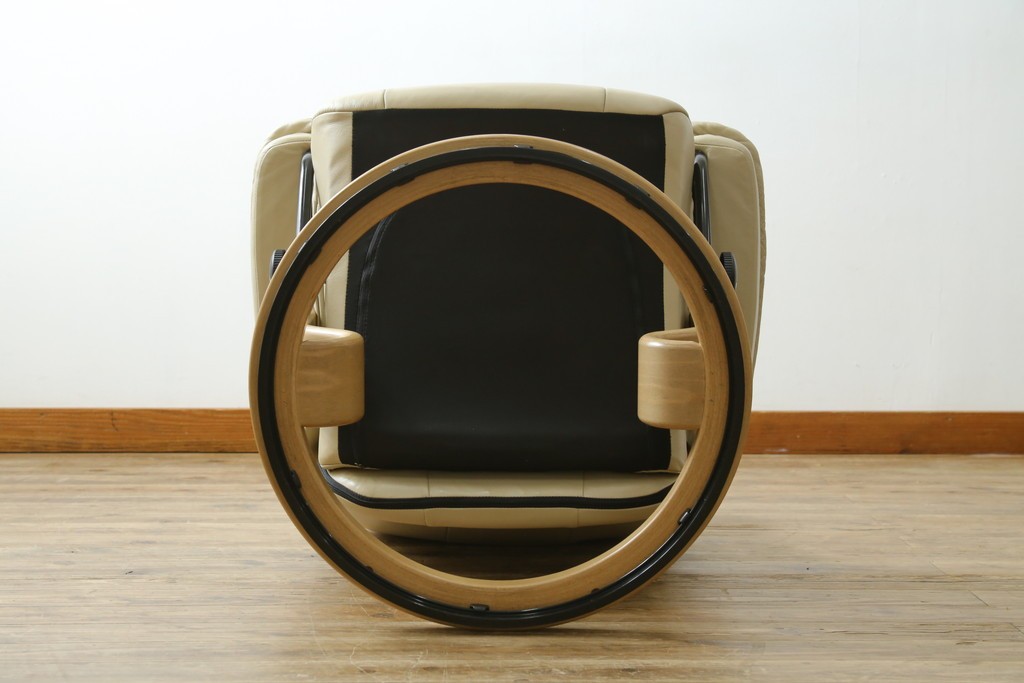 中古　EKORNES(エコーネス)　本革(レザー)　Mayfair(メイフェア)　ストレスレスチェア(S)とオットマンのセット　(R-078736)