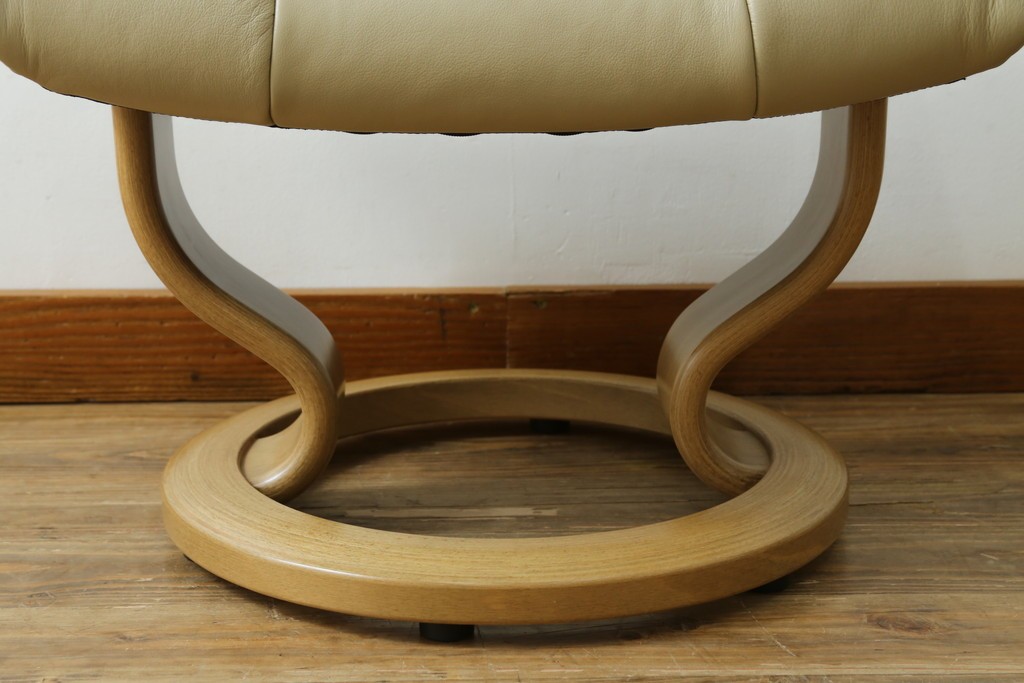 中古　EKORNES(エコーネス)　本革(レザー)　Mayfair(メイフェア)　ストレスレスチェア(S)とオットマンのセット　(R-078736)