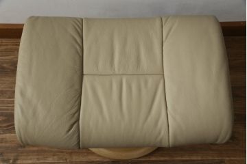 中古　EKORNES(エコーネス)　本革(レザー)　メイフェア(Mayfair)　ストレスレスチェア(S)オットマン付き(リクライニングチェア、アームチェア、椅子、フットスツール、北欧)(R-078736)