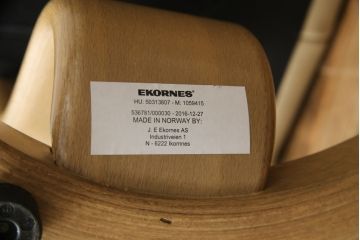中古　EKORNES(エコーネス)　本革(レザー)　メイフェア(Mayfair)　ストレスレスチェア(S)オットマン付き(リクライニングチェア、アームチェア、椅子、フットスツール、北欧)(R-078736)