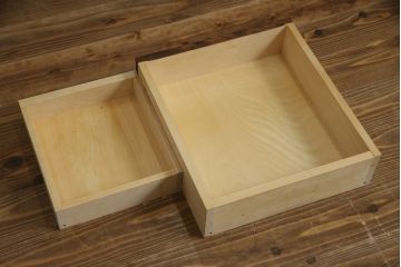 中古　北海道民芸家具　和洋どちらのお部屋にも馴染みやすいサイドボード(テレビ台、テレビボード、ローボード、リビングボード、サイドキャビネット、収納棚、戸棚)(R-078740)