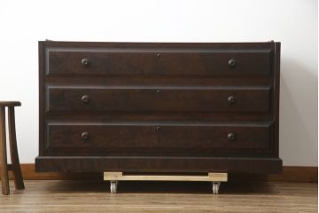 中古　北海道民芸家具　天板リメイク　和洋どちらのお部屋にも馴染みやすいサイドチェスト(テレビ台、テレビボード、ローボード、引き出し、収納箪笥、衣装箪笥)(R-078742)