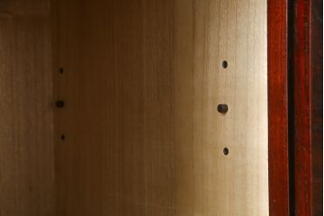 中古　美品　仙台民芸箪笥(仙台箪笥)　欅産業　凝ったつくりの大振りの金具が目を惹く仙台箪笥サイドボード(サイドチェスト、収納箪笥、衣装箪笥、引き出し)(R-078745)