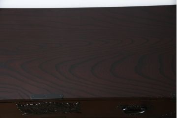 中古　美品　仙台民芸箪笥(仙台箪笥)　欅産業　凝ったつくりの大振りの金具が目を惹く仙台箪笥サイドボード(サイドチェスト、収納箪笥、衣装箪笥、引き出し)(R-078745)