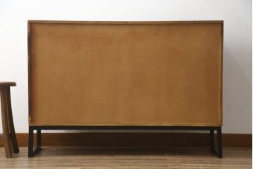 中古　希少な廃番品　ドイツ家具　KARE(カレ)　RODEO(ロデオ)　3Doors 4Drw　異素材の組み合わせがユニークでお洒落なチェスト(サイドチェスト、サイドボード、引き出し、収納棚、戸棚)(R-078746)