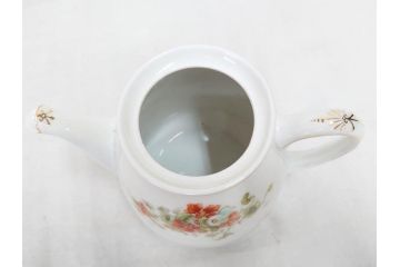 オールドノリタケ　NORITAKE　日本陶器會社　花柄　食卓が明るく華やかになるオールドノリタケまとめて17点セット(コップ2客、ティーポット、プレート8枚、ボウル6点、皿、カップ、金彩、ヤジロベー印、LOUISE、オレンジ、フラワー、草花、洋食器)(R-078753)