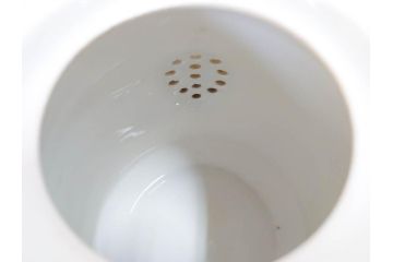 オールドノリタケ　NORITAKE　日本陶器會社　花柄　食卓が明るく華やかになるオールドノリタケまとめて17点セット(コップ2客、ティーポット、プレート8枚、ボウル6点、皿、カップ、金彩、ヤジロベー印、LOUISE、オレンジ、フラワー、草花、洋食器)(R-078753)
