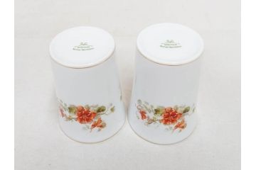 オールドノリタケ　NORITAKE　日本陶器會社　花柄　食卓が明るく華やかになるオールドノリタケまとめて17点セット(コップ2客、ティーポット、プレート8枚、ボウル6点、皿、カップ、金彩、ヤジロベー印、LOUISE、オレンジ、フラワー、草花、洋食器)(R-078753)