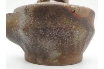 小西陶古　備前焼　霊芝摘み　蓋の取っ手の細かい装飾が印象的な宝瓶(茶道具、茶器、湯冷まし、煎茶道具、急須、和食器、共箱付き、裏印)(R-078756)