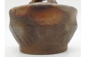 小西陶古　備前焼　霊芝摘み　蓋の取っ手の細かい装飾が印象的な宝瓶(茶道具、茶器、湯冷まし、煎茶道具、急須、和食器、共箱付き、裏印)(R-078756)
