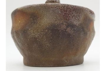 小西陶古　備前焼　霊芝摘み　蓋の取っ手の細かい装飾が印象的な宝瓶(茶道具、茶器、湯冷まし、煎茶道具、急須、和食器、共箱付き、裏印)(R-078756)