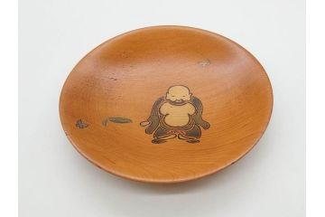 図変わり　約14cm　4.5寸　七福神の優し気な表情に心が和む木皿7枚セット(縁起物、恵比寿天(夷)、大黒天、毘沙門天、弁財天、福禄寿、寿老人、布袋、菓子皿、小皿、4寸5分、共箱付き)(R-078760)